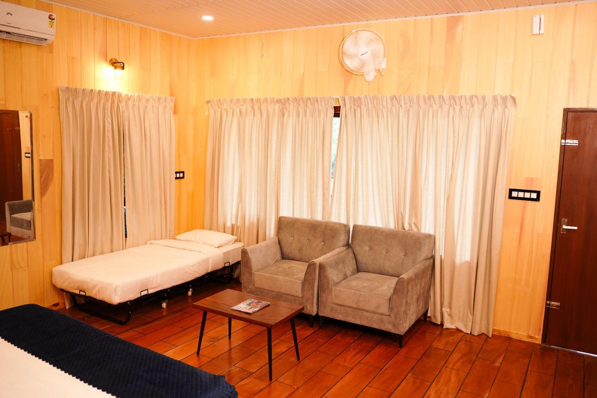 Space Rock Resort Калпетта Экстерьер фото